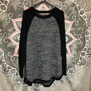 Jason Maxwell sweater